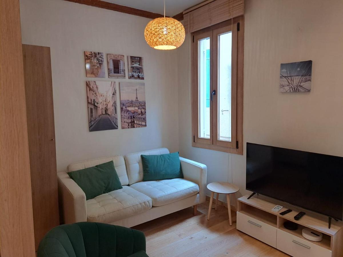Renovated Fully Equipped Studio For 2 To 4 Pers Apartamento La Ciotat Exterior foto