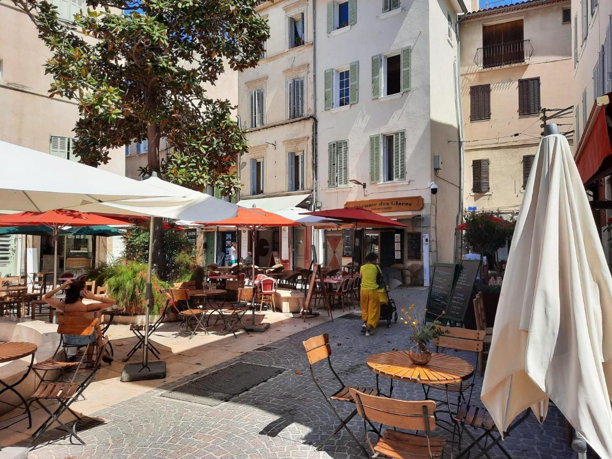 Renovated Fully Equipped Studio For 2 To 4 Pers Apartamento La Ciotat Exterior foto